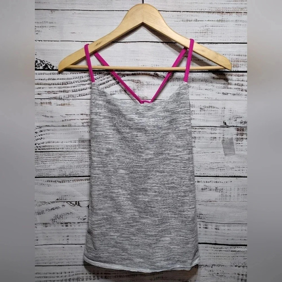 Lululemon Dancing Warrior Tank size 8‎ Silver Spoon Performance Athletic - Picture 6 of 6
